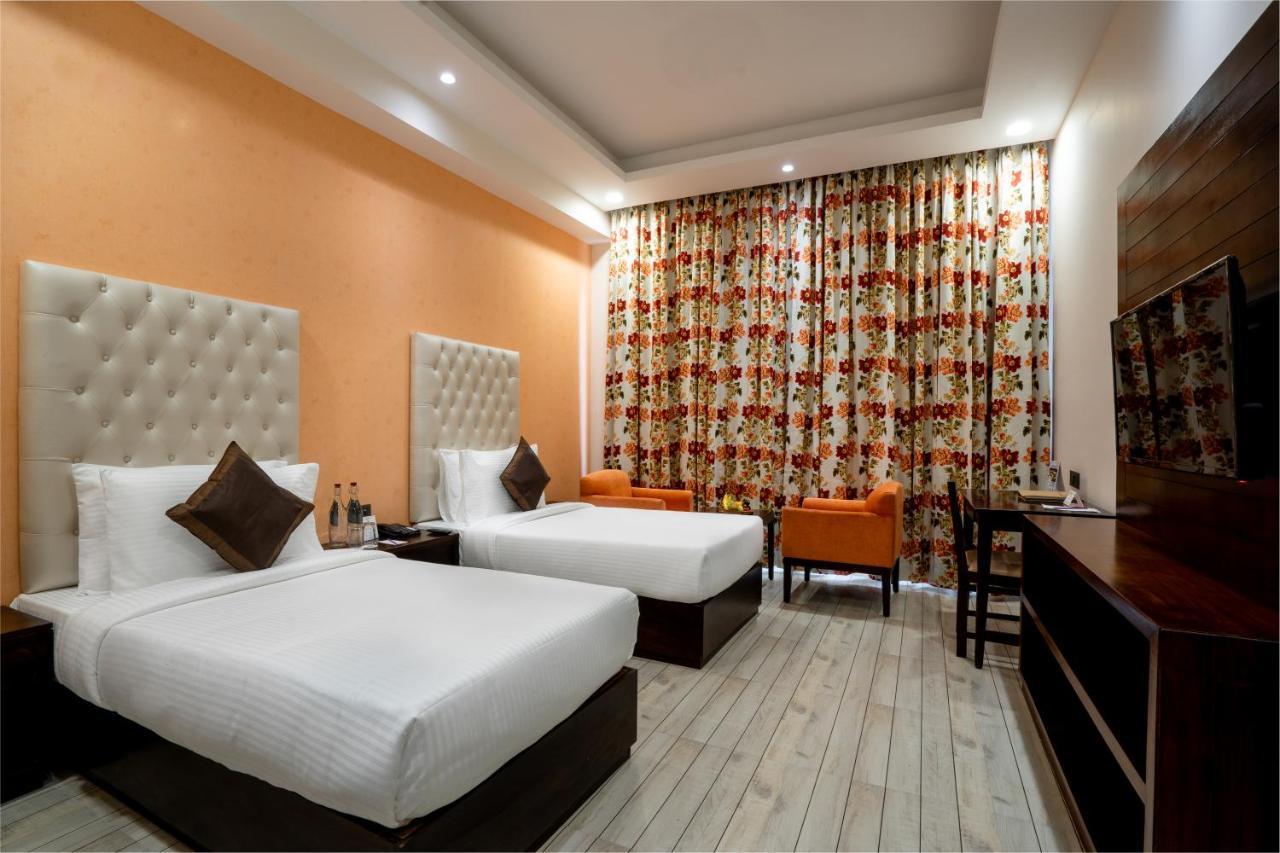 The Orchid Shimla Hotel Exterior photo